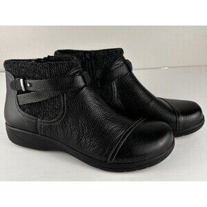 Womens 7.5 W Clarks Cheyn Kisha Black Leather Ankle Boot Zip NWOT Comfort